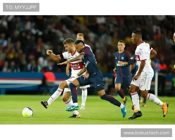 勒芒与尼奥尔的激烈对决揭示法乙联赛的竞争魅力与球队实力较量